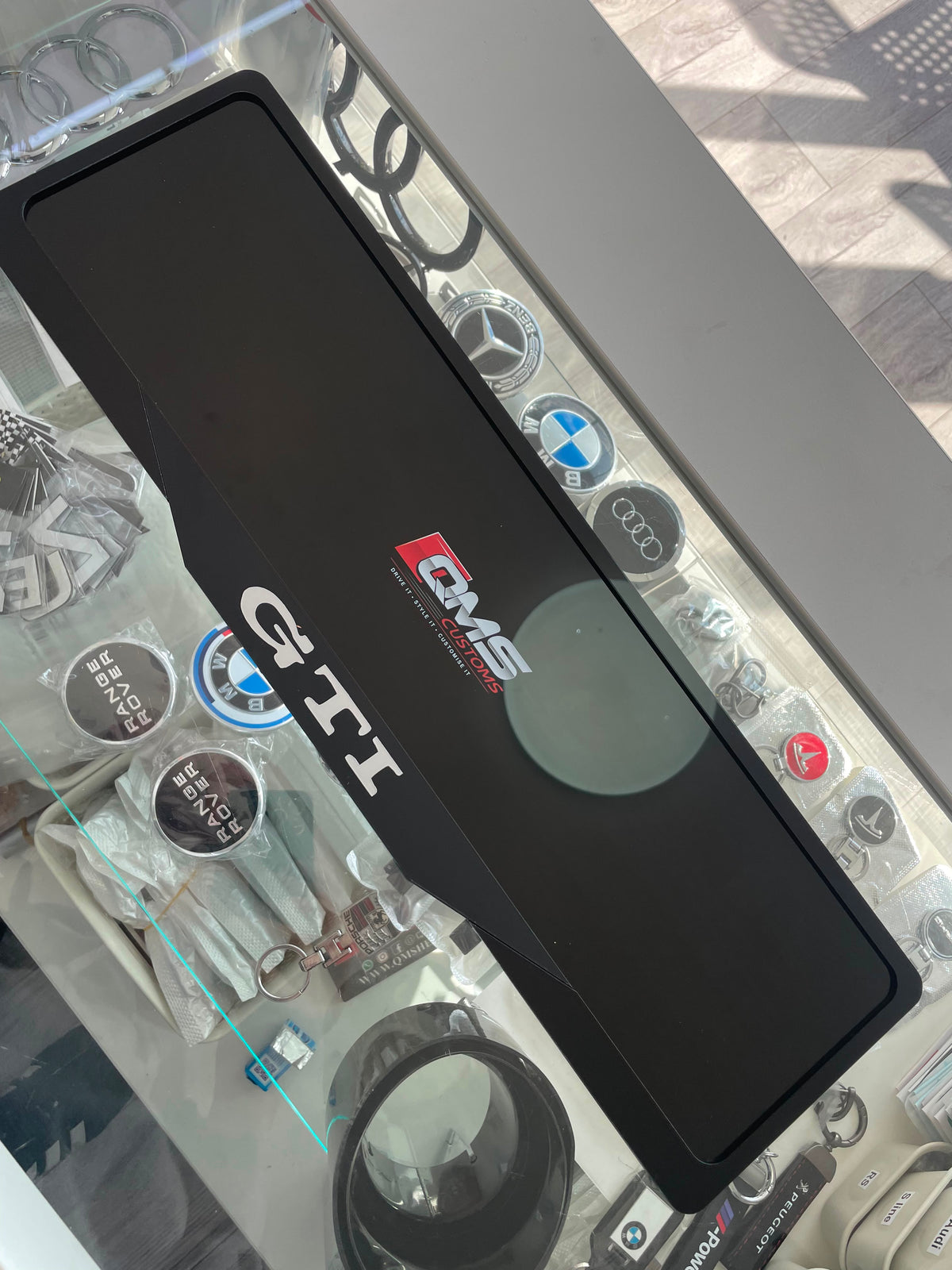 Bundle- Custom Plate Holder with a set of standard Plates