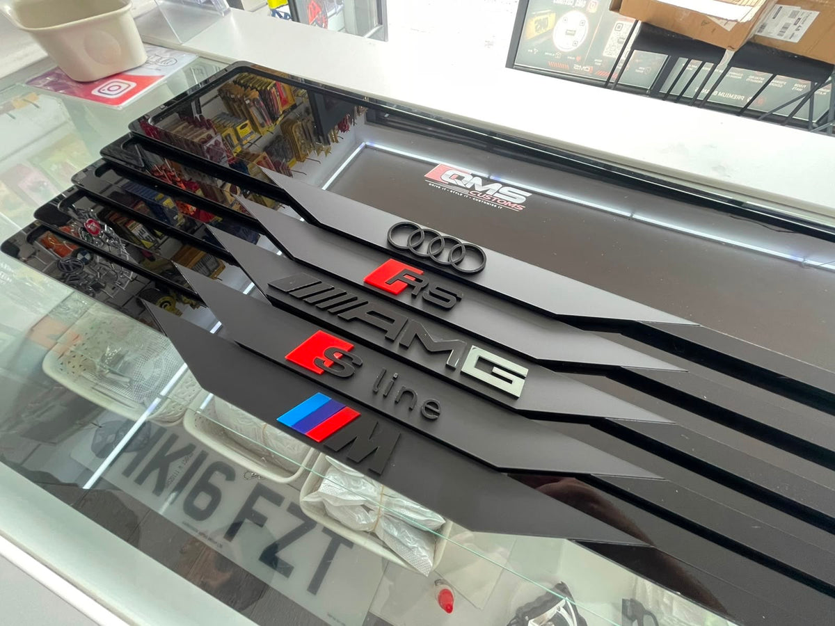 Bundle- Custom Plate Holder with a set of standard Plates